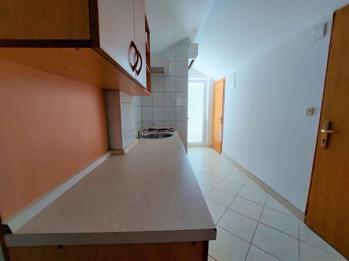 Apartments Neva & Neva Beach House Srima Exterior foto